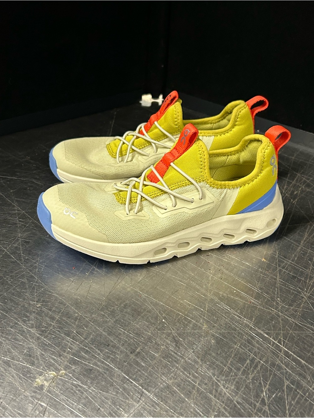 On Clouds Size 13.5 Kids